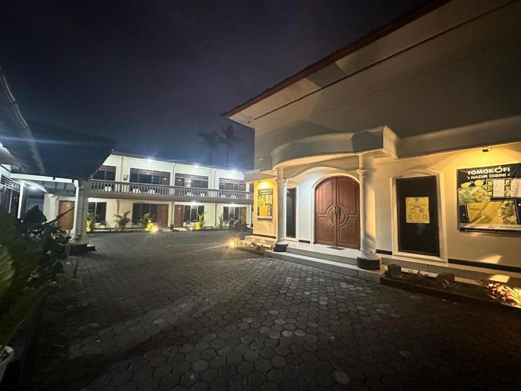 Oyo 93136 Hotel Santo Djaya 2 Puncak Exterior photo